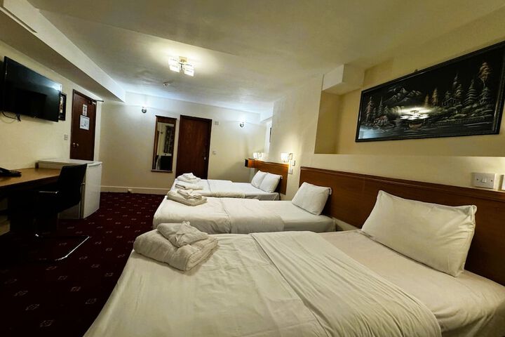 Room 45 of 95