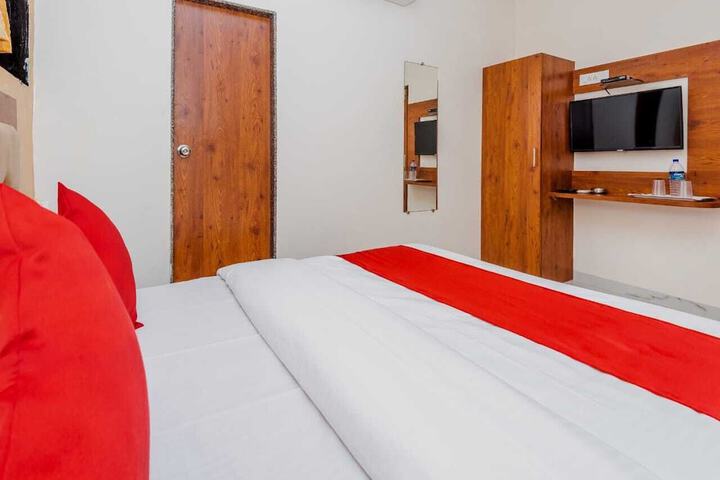 Room 26 of 42
