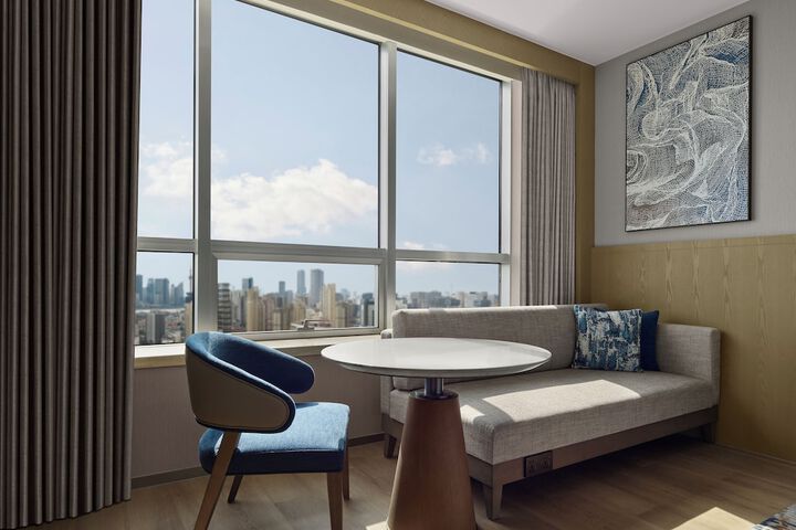 Room 9 of 52