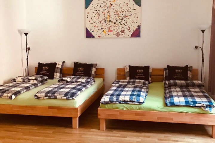 Room 9 of 26