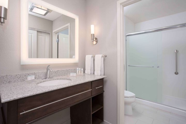 Bathroom shower