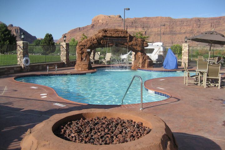 BBQ/picnic area