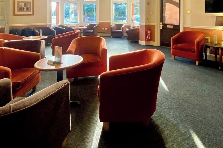 Dining 70 of 91
