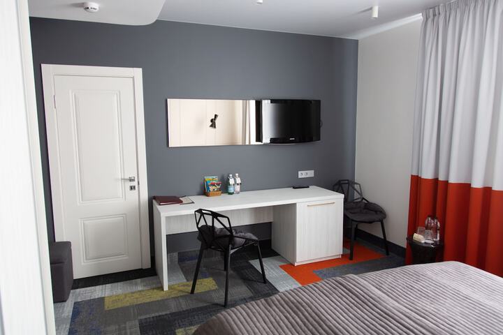 Room 22 of 111