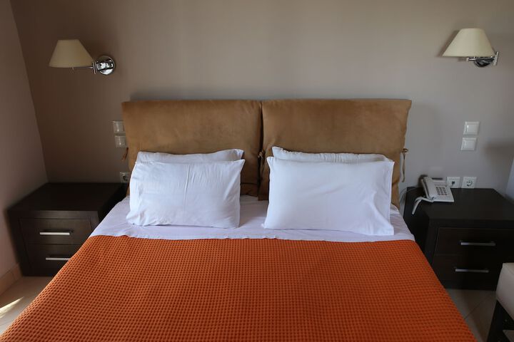 Room 4 of 56