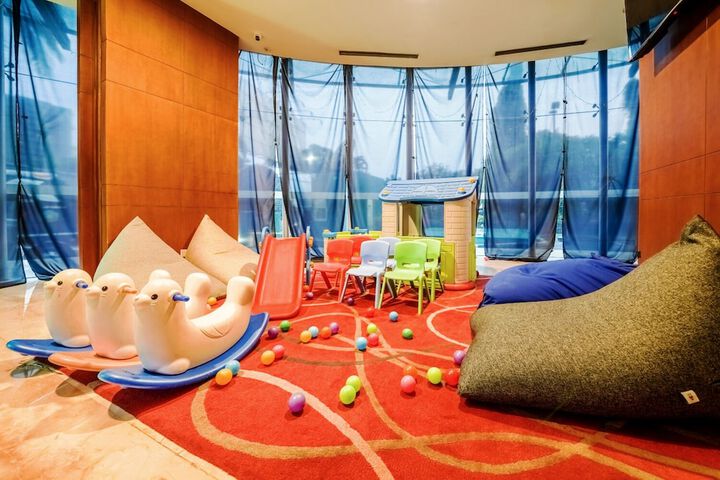 Guest Lobby