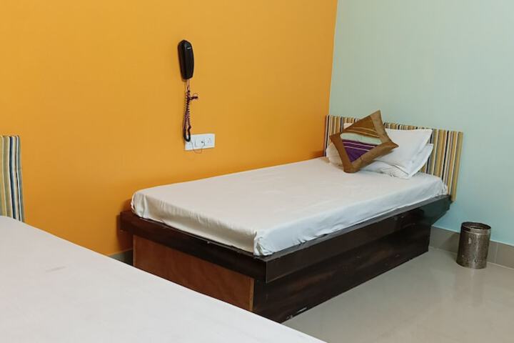 Room 14 of 61