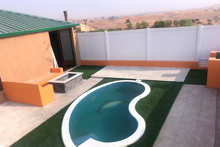 Pool 59 of 85