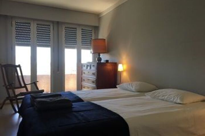 Room 10 of 19