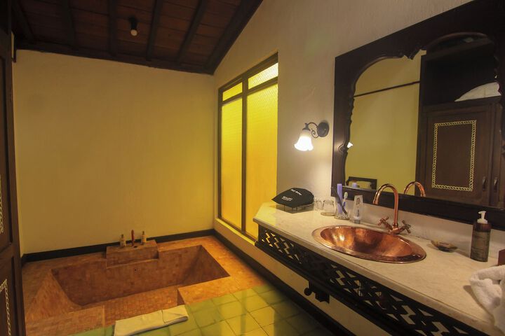 Bath Interior