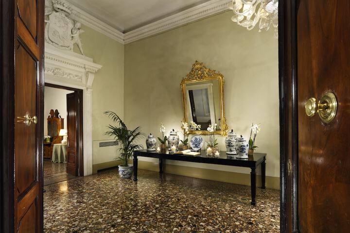 Lobby Photos