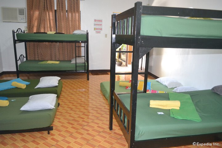 Room 17 of 72
