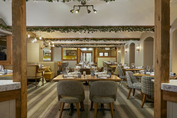Dining 85 of 137