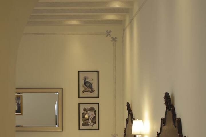 Room 8 of 45