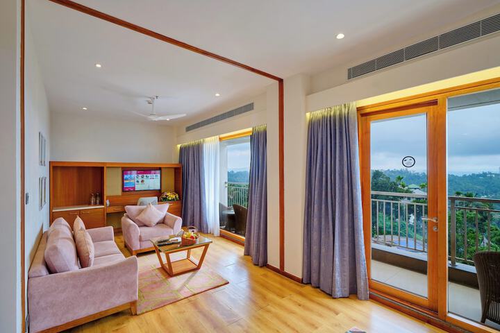 Room 40 of 82