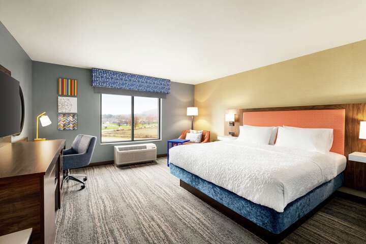 Room 38 of 204