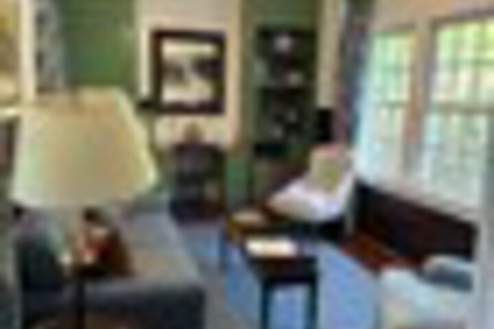 Room 128 of 285