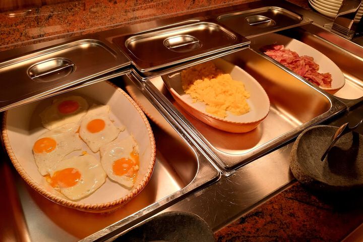 Dining 64 of 83