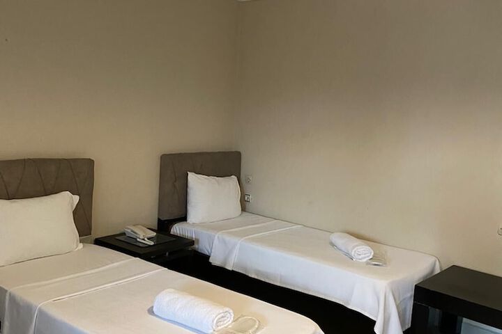 Room 20 of 52