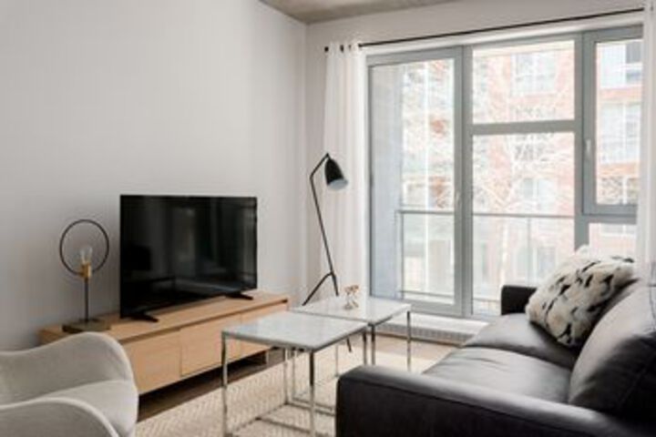 Sunny 1BR in Quartier des Spectacles by Sonder