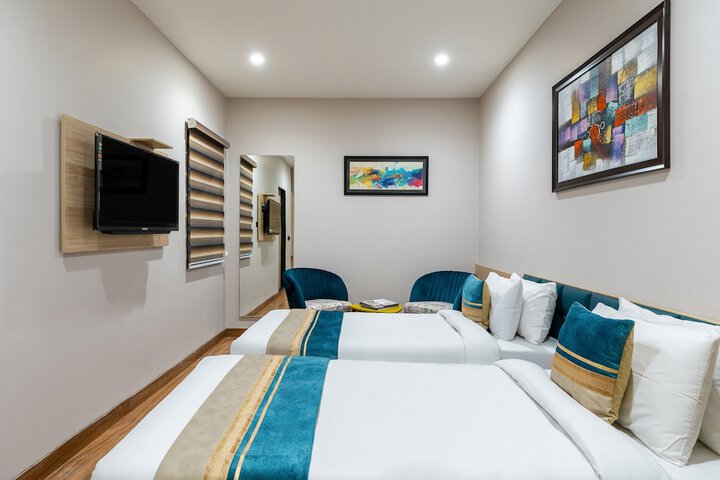 Room 28 of 36
