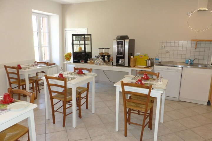 Breakfast/Coffee Service 47 of 70