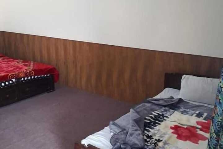 Room 8 of 15