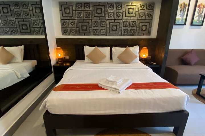 Room 55 of 298