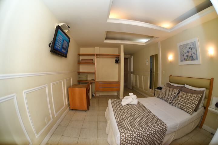 Room 13 of 58