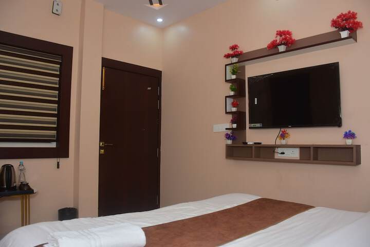 Room 26 of 51