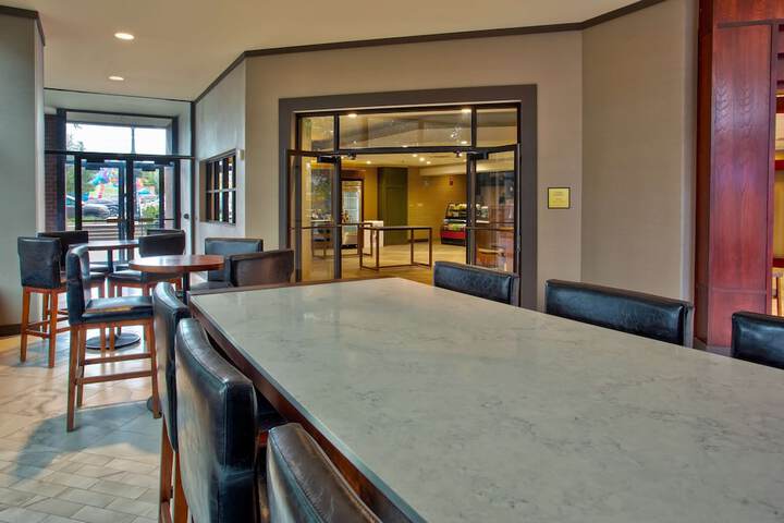 Coffee shop