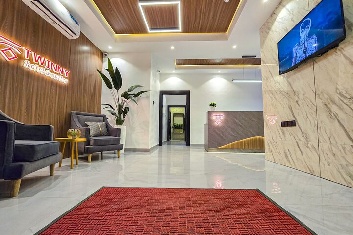Twinny Hotels & Suites