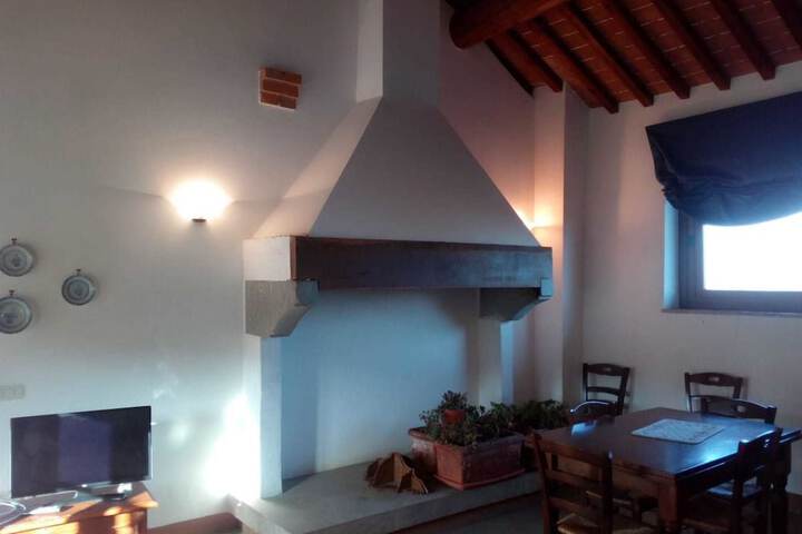 Room 15 of 23