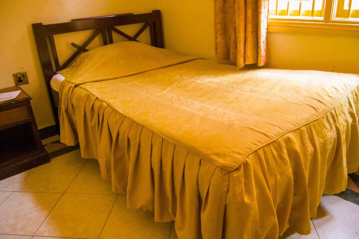 Room 10 of 41