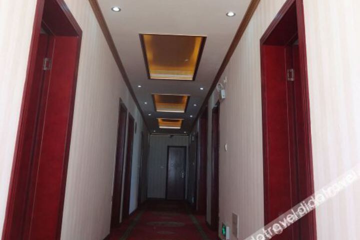 Jinlong Hotel Heishui