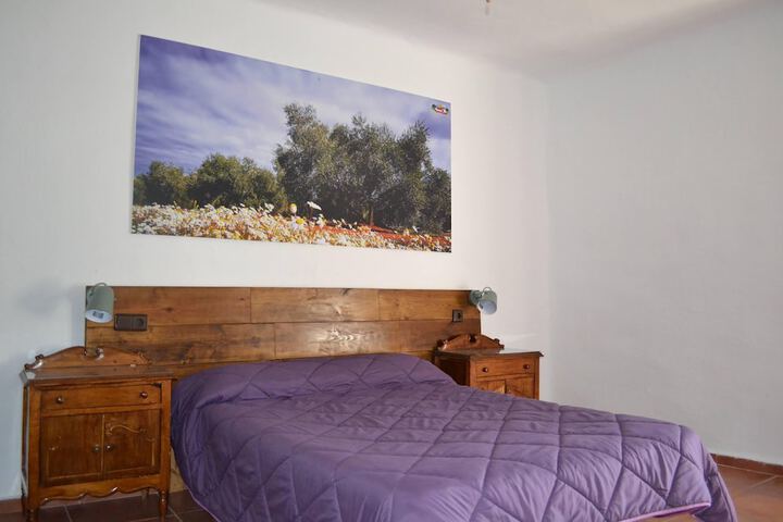 Room 6 of 68