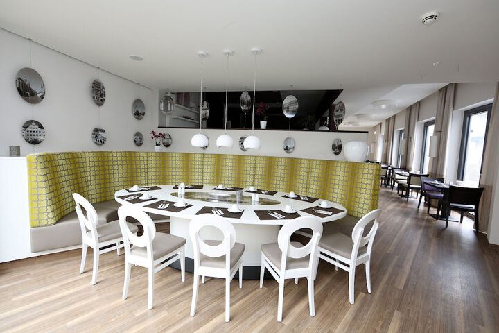 Dining 47 of 73