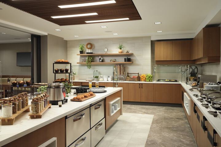 Breakfast/Coffee Service 66 of 90