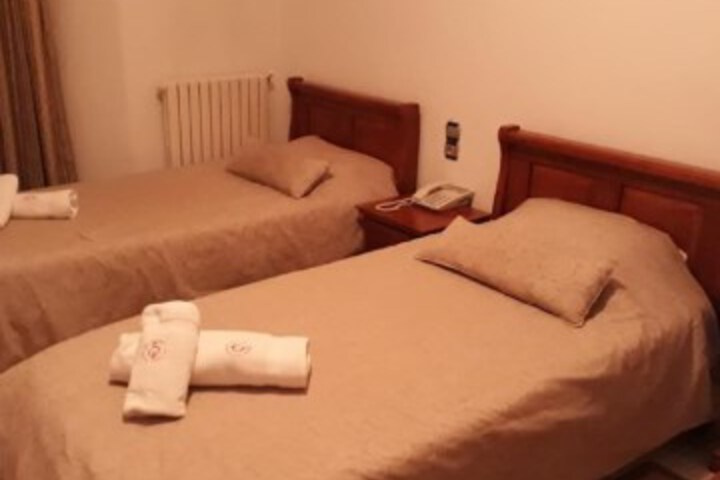 Room 10 of 41