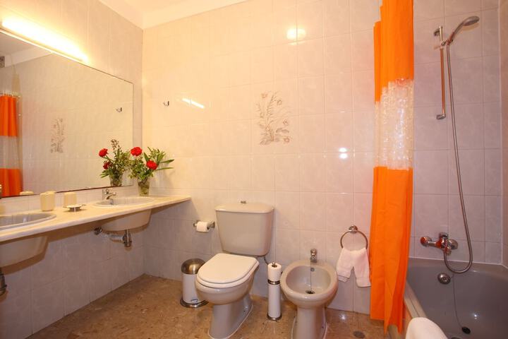 Clean Restrooms