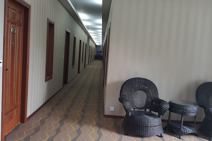 Ballroom/Hall 50 of 51