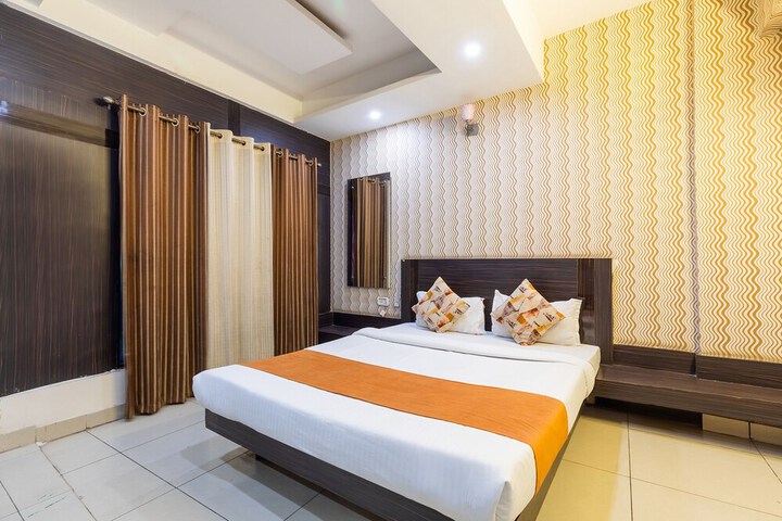 Room 14 of 23