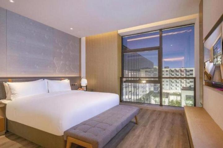 Zhejiang Cloud Mountain Deefly Hotel