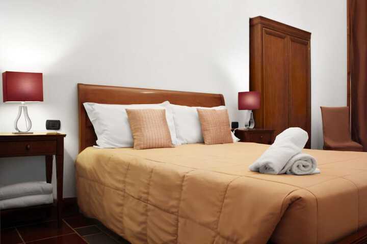 Room 12 of 53