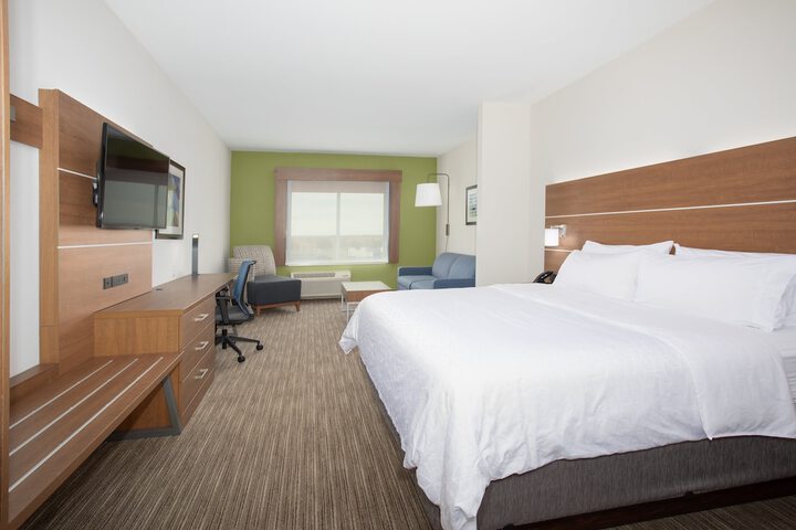 Room 19 of 49