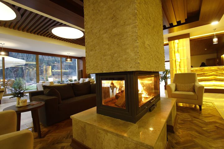 Hotel Interior 7 of 58