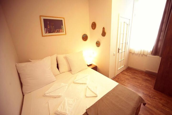 Room 6 of 56