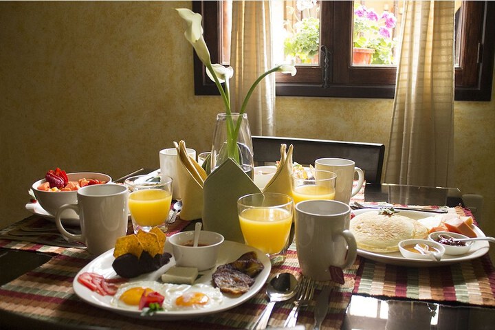Breakfast/Coffee Service 49 of 65