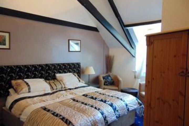 Room 15 of 17