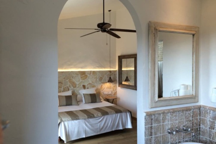 Room 20 of 72